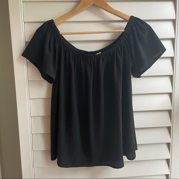 Black Off the Shoulder Top - Picture 1 of 4